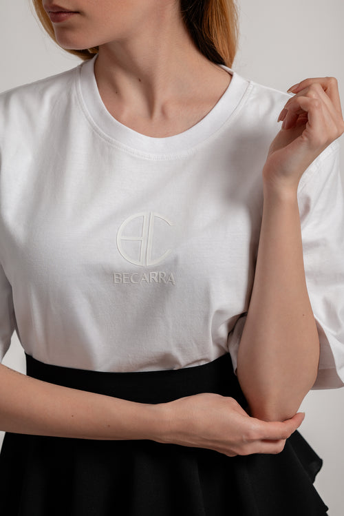 Бяла Oversized тениска BECARRA от сертифициран органичен памук