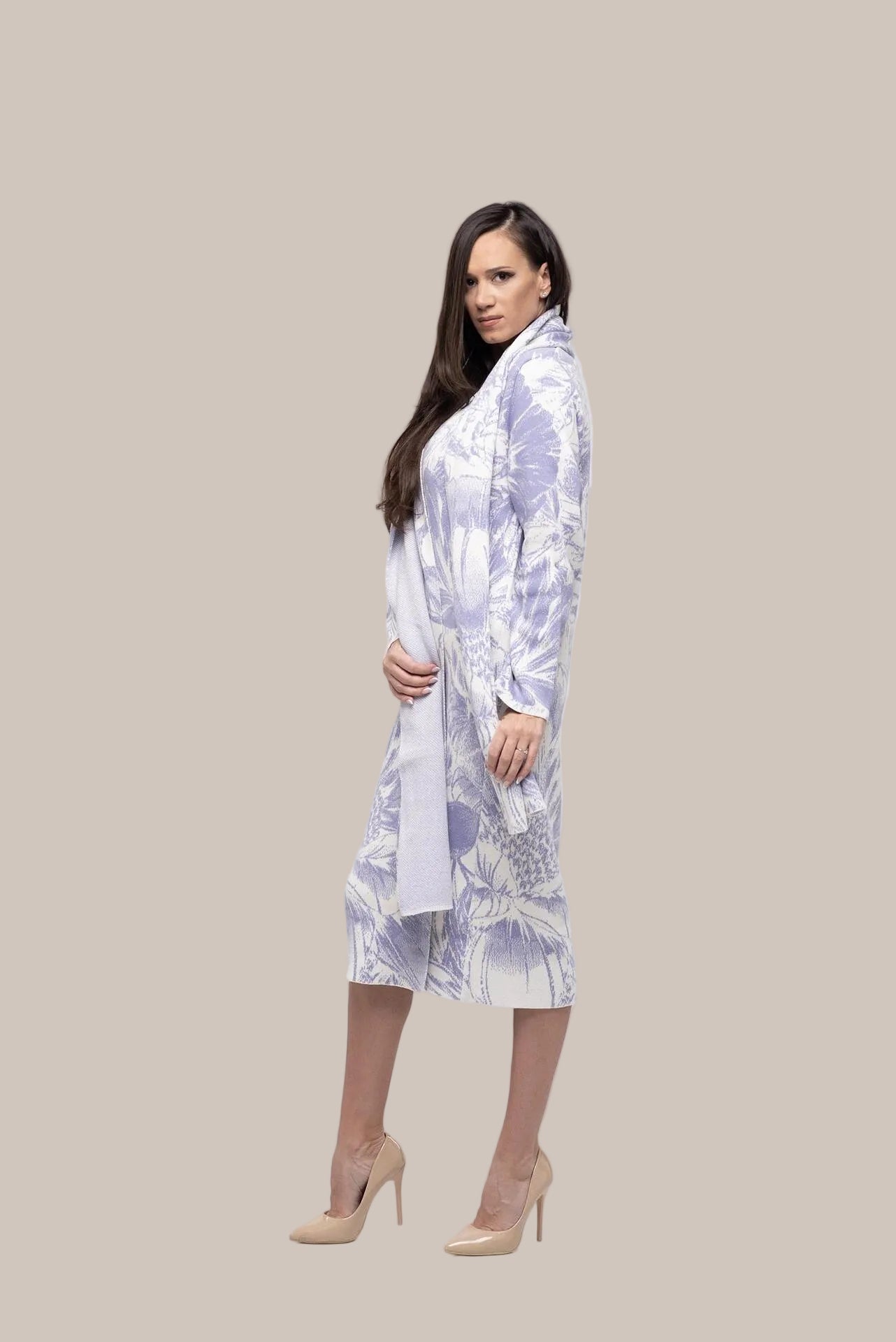 Дълга флорална жилетка в лилаво