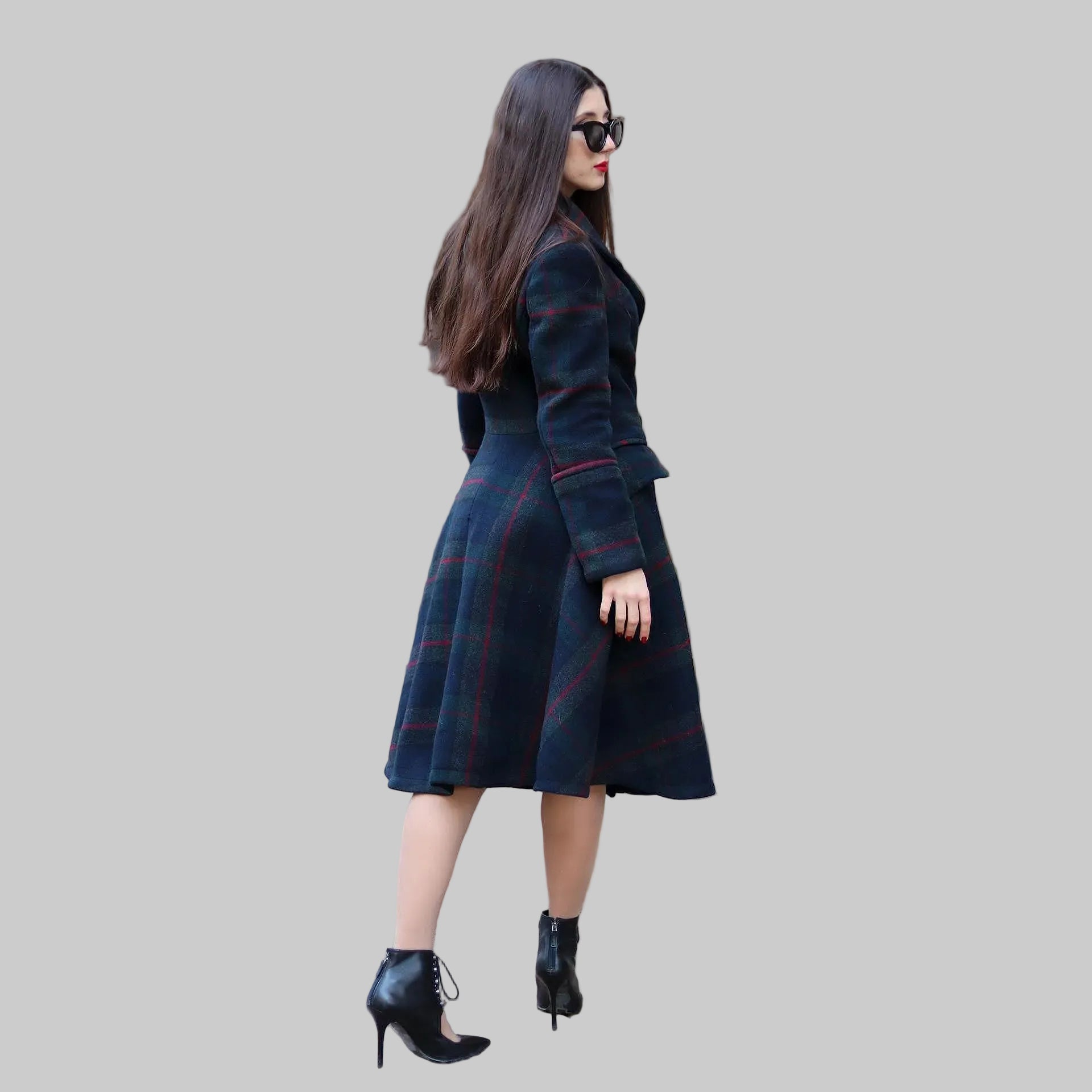 Дамско палто в каре 